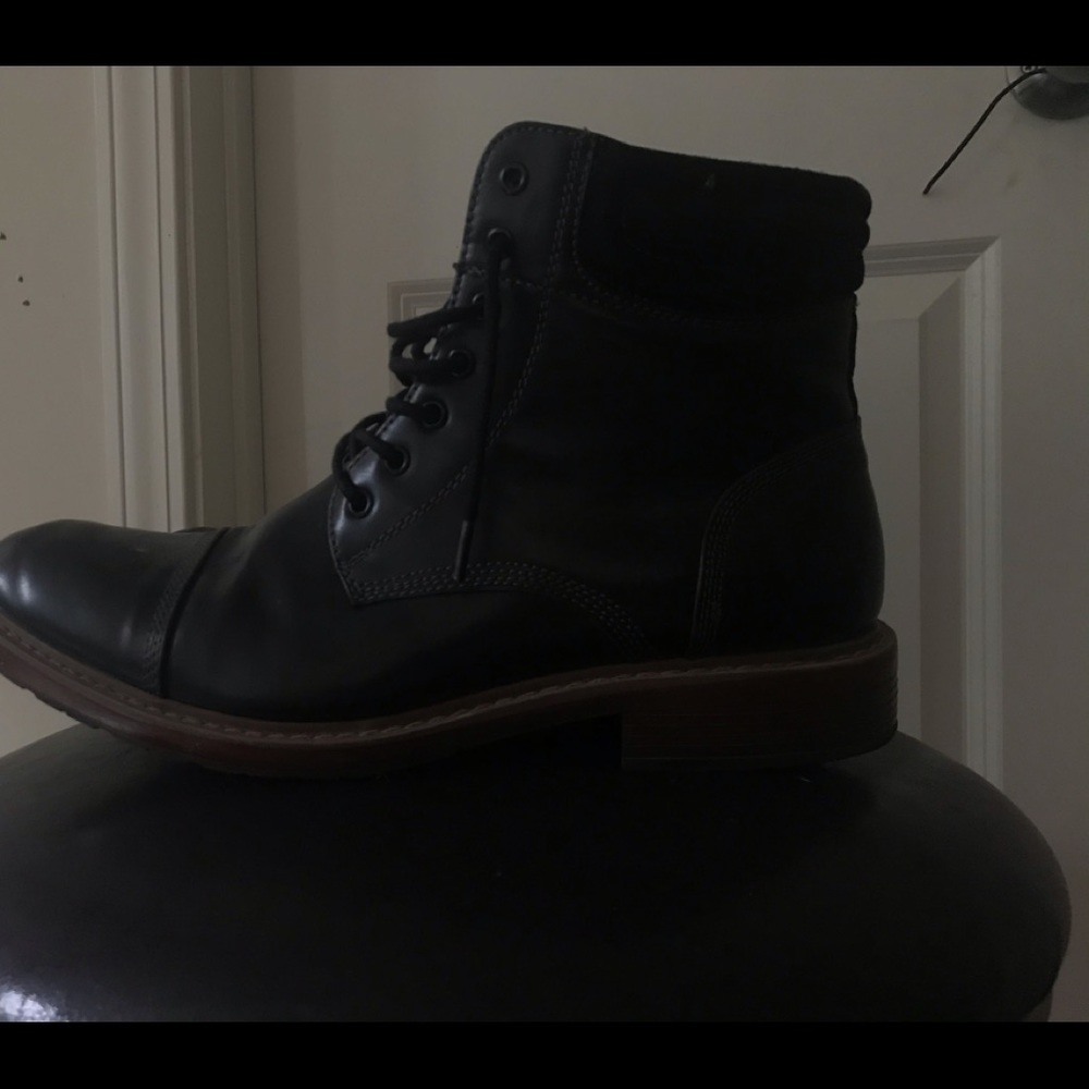Perry Ellis Portfolio Boots